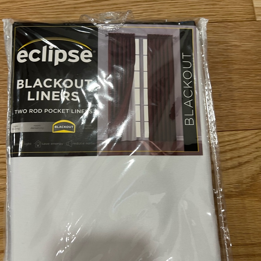 New eclipse blackout rod pocket liners 27x60 white